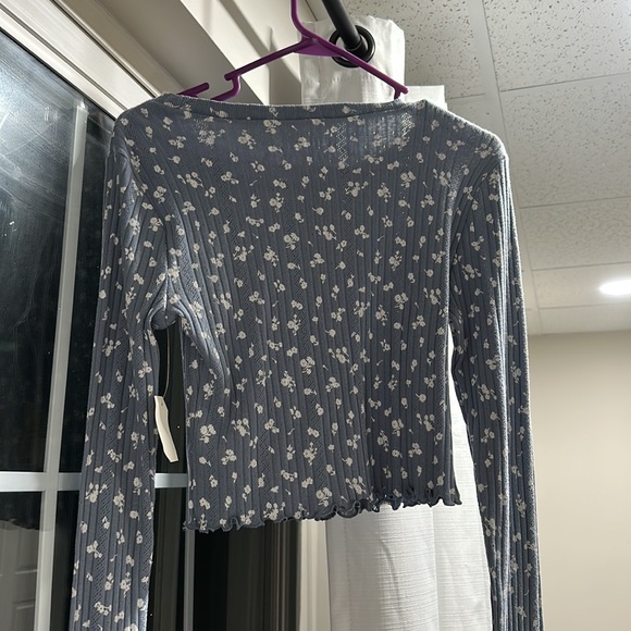 Shirt - Picture 2 of 2